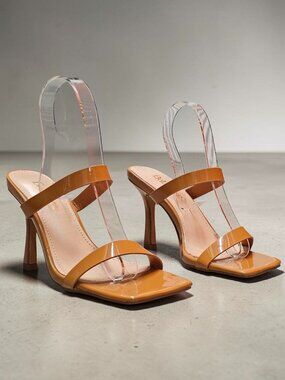 Strap Stiletto Heels With Square Toe & Tan Patent Faux Leather Accents For Women